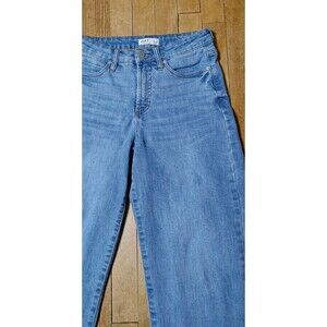 OAT Women's Distressed Straight Wide Leg Raw Hem Jeans Blue Light Wash 2/26